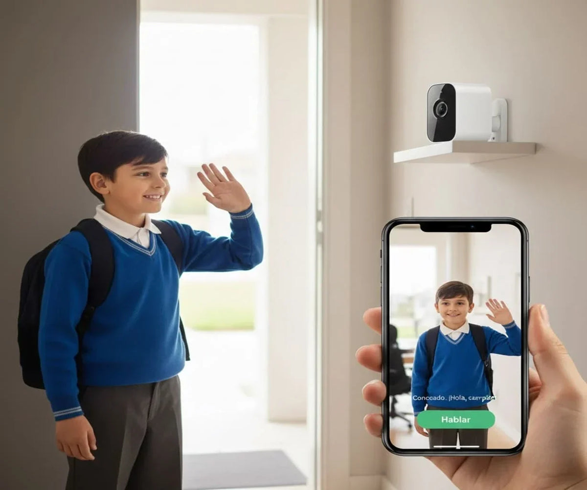 Mamá, llegué bien: La generación "Llave al Cuello" 2.0 y cómo la tecnología cuida a tus hijos cuando tú no estás
