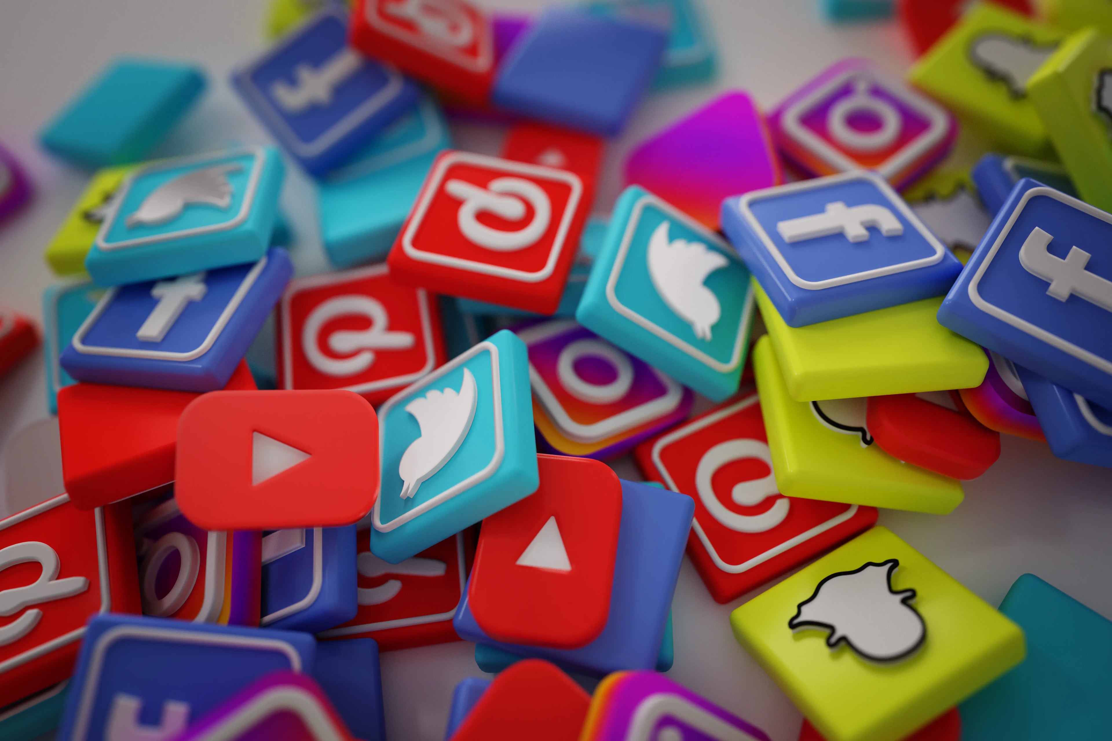 ¿Qué es el oversharing? Conoce los riesgos de esta práctica en redes sociales.
